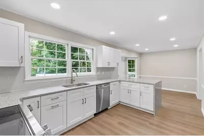 1420 Fieldgreen Overlook, Stone Mountain, GA 30088 - Photo 11