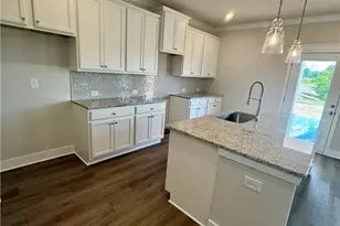 220 Fowler Farms Dr, Auburn, GA 30011 - Photo 5