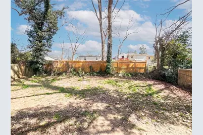 711 Cedar Avenue NW, Atlanta, GA 30318 - Photo 17