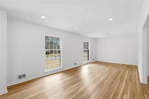 2616 Hawthorne Dr NE, Atlanta, GA 30345 - Photo 7