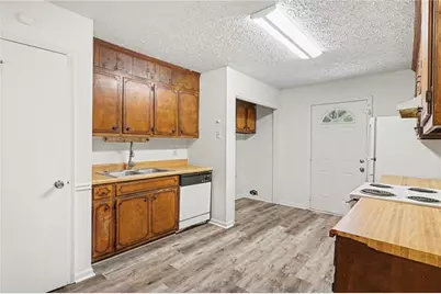 165 Plum Orchard Road #B, Covington, GA 30016 - Photo 5