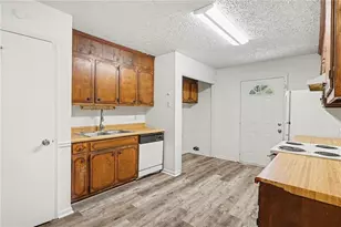 165 Plum Orchard Rd, Covington, GA 30016 - Photo 5