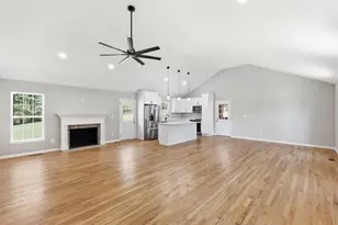 108 Springview Dr, Gainesville, GA 30501 - Photo 7