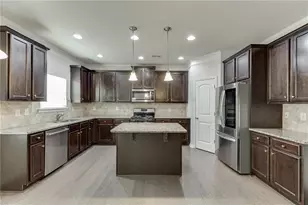174 Cherokee Reserve Cir, Canton, GA 30115 - Photo 13