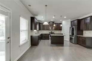 174 Cherokee Reserve Cir, Canton, GA 30115 - Photo 11
