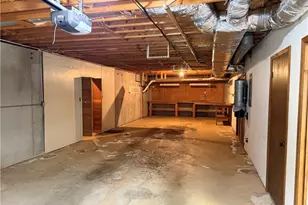 2001 Two Springs Way, Lawrenceville, GA 30043 - Photo 27