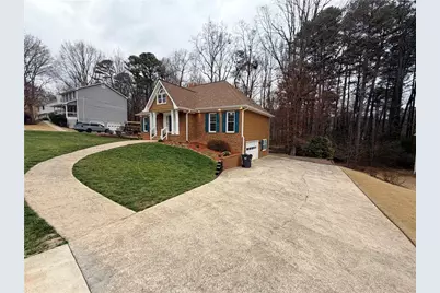2001 Two Springs Way, Lawrenceville, GA 30043 - Photo 31