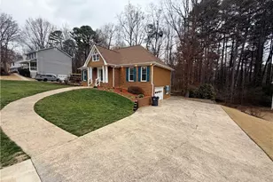 2001 Two Springs Way, Lawrenceville, GA 30043 - Photo 31