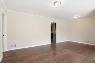 2613 Mural Dr, Atlanta, GA 30341 - Photo 13