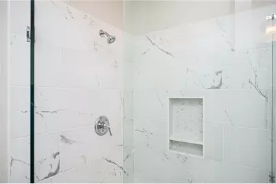 710 Cosmopolitan Drive NE, Atlanta, GA 30324 - Photo 21