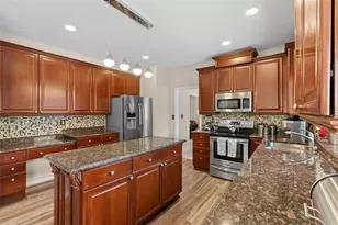 3448 Highborne Connector NE, Marietta, GA 30066 - Photo 11