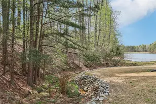 6367 Spring Lake Dr, Flowery Branch, GA 30542 - Photo 27