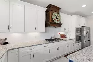 109 River Walk Pkwy, Euharlee, GA 30145 - Photo 29