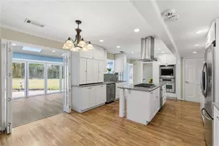 415 Saddle Creek Cir, Roswell, GA 30076 - Photo 15