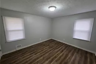 724 Country Club Dr, Monroe, GA 30655 - Photo 13