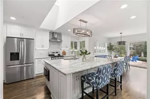 10045 Bankside Dr, Roswell, GA 30076 - Photo 15