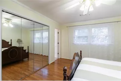 620 Oakstone Way, Roswell, GA 30075 - Photo 17