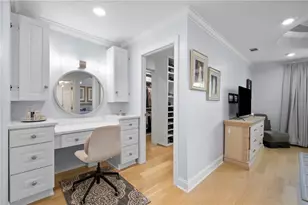 825 Overhill Ct, Atlanta, GA 30328 - Photo 23