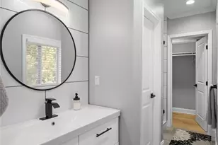 825 Overhill Ct, Atlanta, GA 30328 - Photo 39