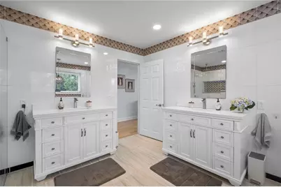 825 Overhill Court, Atlanta, GA 30328 - Photo 25