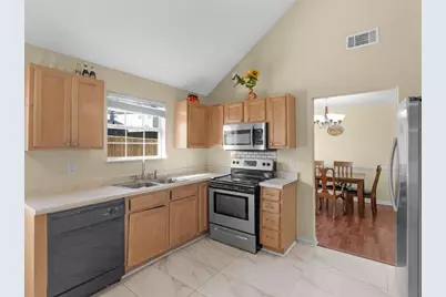 1647 Deer Crossing Way, Jonesboro, GA 30236 - Photo 17