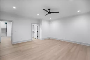 44 Hardeman Rd, Atlanta, GA 30342 - Photo 35