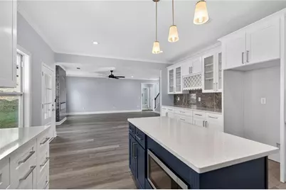 1226 Bloomsbury Lane, Gainesville, GA 30501 - Photo 3