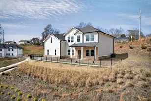 1226 Bloomsbury Ln, Gainesville, GA 30501 - Photo 5