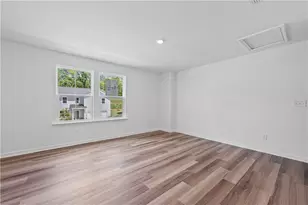 3080 Orwell Dr, Gainesville, GA 30507 - Photo 9