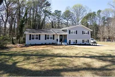 3187 Kennesaw View Drive SW, Marietta, GA 30064 - Photo 5