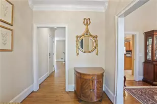 1097 Sheridan Park NE, Atlanta, GA 30324 - Photo 5