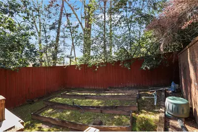 1097 Sheridan Park NE, Atlanta, GA 30324 - Photo 39