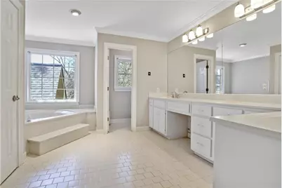 1097 Sheridan Park NE, Atlanta, GA 30324 - Photo 25