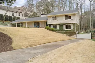 439 Broadland Rd, Atlanta, GA 30342 - Photo 1