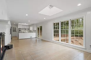 439 Broadland Rd, Atlanta, GA 30342 - Photo 25