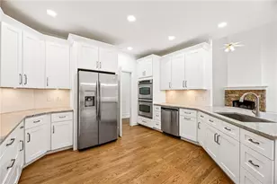 1158 Queensgate Dr SE, Smyrna, GA 30082 - Photo 5