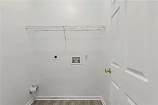 5896 Village Loop, Fairburn, GA 30213 - Photo 15