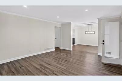 2264 Brianwood Court, Decatur, GA 30033 - Photo 11