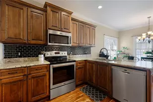 240 Regency Ln SW, Calhoun, GA 30701 - Photo 11