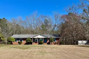 233 Old 41 Hwy, Barnesville, GA 30204 - Photo 1