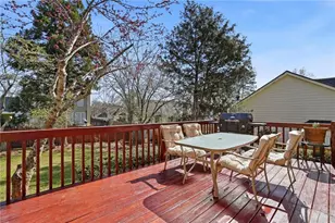 5440 Bentley Hall Dr, Johns Creek, GA 30005 - Photo 23