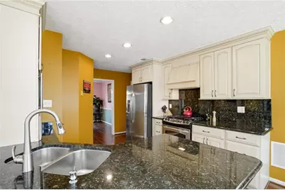 5440 Bentley Hall Drive, Alpharetta, GA 30005 - Photo 11