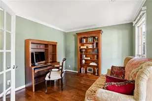 5440 Bentley Hall Dr, Johns Creek, GA 30005 - Photo 5