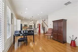 934 Grey Village Cir, Marietta, GA 30068 - Photo 11