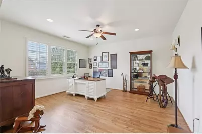 934 Grey Village Circle, Marietta, GA 30068 - Photo 37