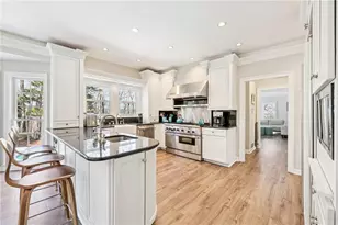 210 Willow Lk Cv, Roswell, GA 30075 - Photo 9