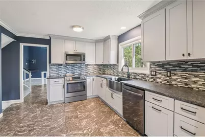 9485 Martin Road, Roswell, GA 30076 - Photo 7