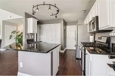 2405 Gatewater Court, Cumming, GA 30040 - Photo 9