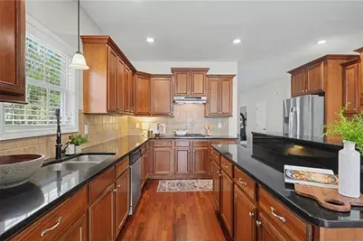 5270 Estates Drive, Atlanta, GA 30349 - Photo 7