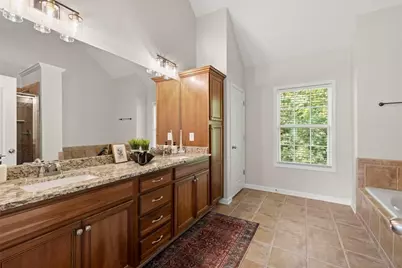 5270 Estates Drive, Atlanta, GA 30349 - Photo 17